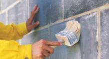 How to apply decorative plaster