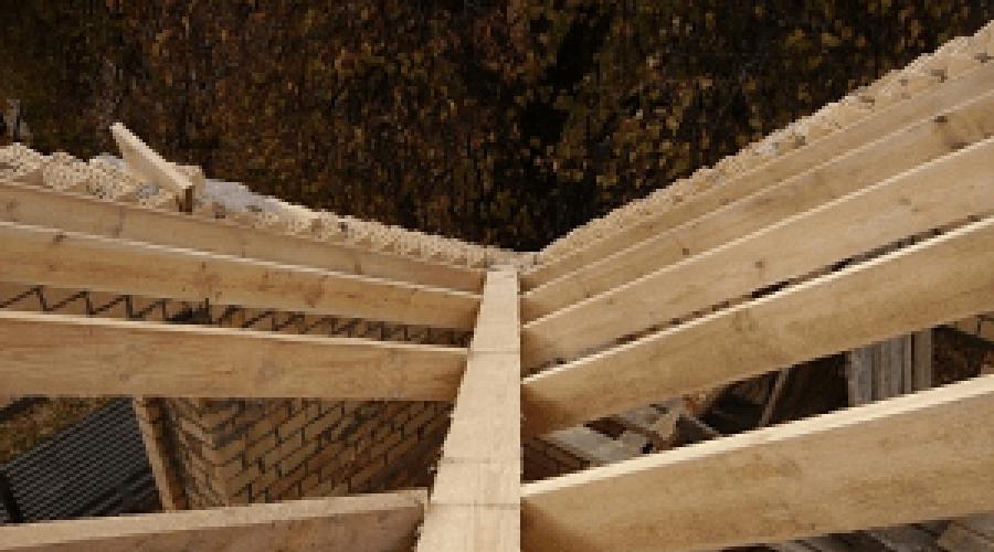 Ispravan raspored doline - vrste elemenata i konstrukcija, pravila ugradnje.  Originalni krovovi i dizajnerski krovovi: Kako pravilno postaviti krov na mjestu doline s drugom vrstom krova kako ne bi propuštao.  Rafter sustav i kr