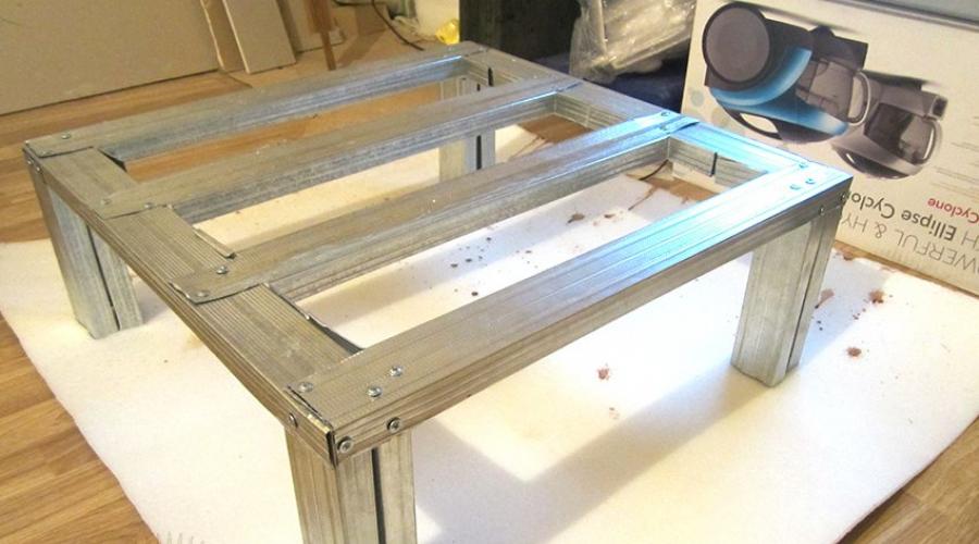 Кухонный рабочий стол на металлокаркасе, облицованный керамогранитной плиткой. Изготовление журнального столика из гипсокартона Стол из металлического профиля руками