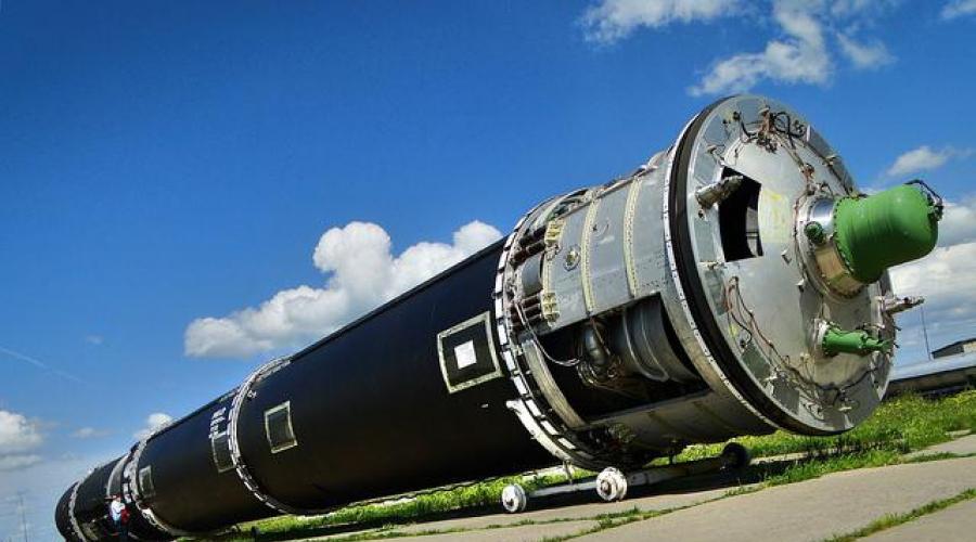 Falcon heavy to najpotężniejsza rakieta na świecie.  Poważny przypadek: dlaczego ludzkość potrzebuje Falcon Heavy.  Kontrola ciągu silnika
