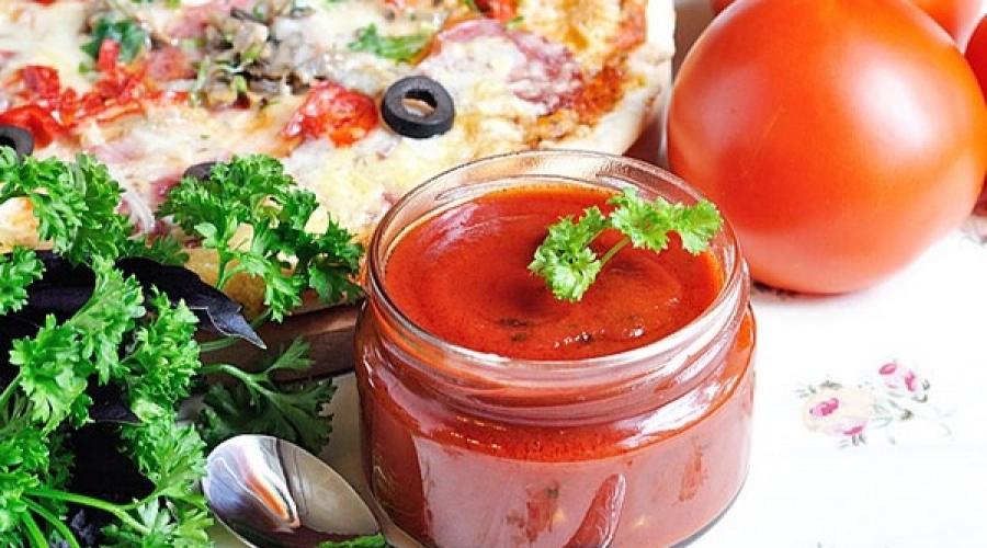 Receita de molho de pizza.  Uma deliciosa receita de tomate no próprio suco.  Como fazer molho de tomate para pizza.  Molho de tomate