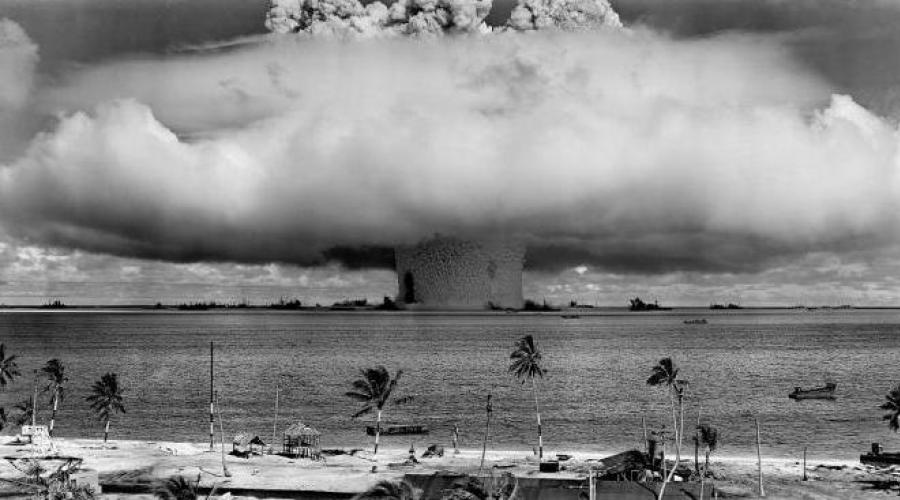 Bombe à hydrogène (thermonucléaire) : tests d'armes de destruction massive.  Créateurs de la bombe à hydrogène.  Essais de bombes à hydrogène en URSS, aux États-Unis et en RPDC
