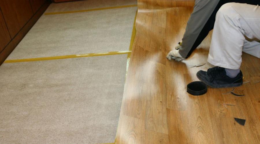 Revêtement de sol en linoléum : comment bien le poser sur un sol en béton, panneaux de fibres, ancien revêtement.  Comment poser du linoléum : technologie pour poser correctement le linoléum sur des sols en bois et en béton Poser du linoléum dans un appartement