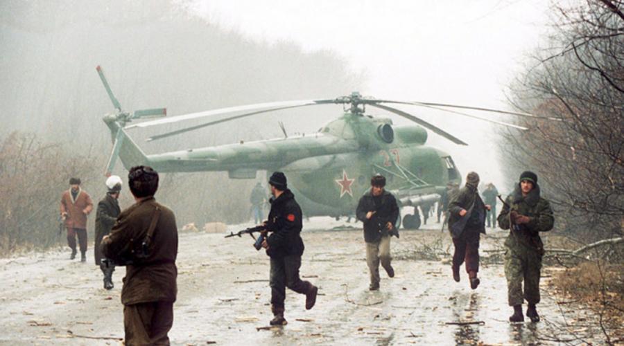 شهر جنگ چچن.  جنگ چچن مهمترین درگیری نظامی در فدراسیون روسیه است