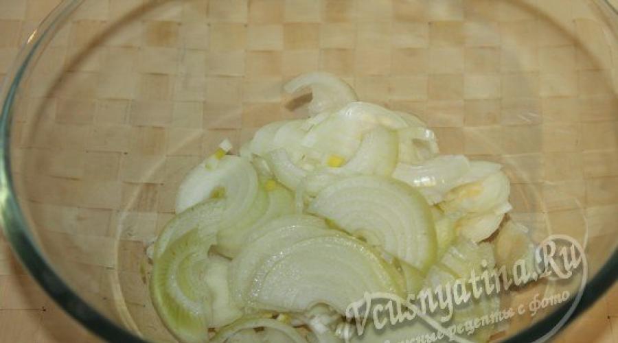 Cazuela de pescado y patata al horno: preparar un plato con verduras y queso.  Cazuela con patatas y pescado al horno: recetas de cocina Cazuela de patatas con filete de pescado