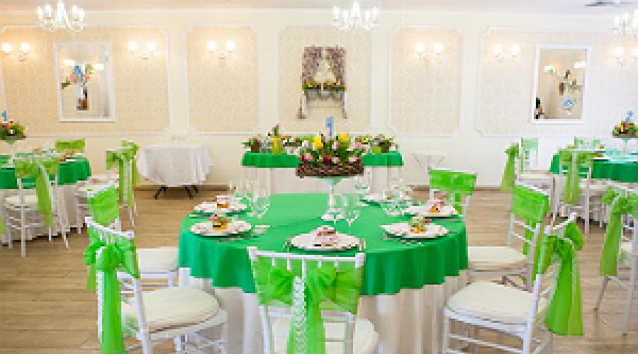 Zelena svadbena dekoracija: dekor dvorane u smaragdu, menti, maslini, šampanjcu.  Vjenčanje u zelenom: ideje za nježnu dekoraciju Bijelo svijetlo zeleno vjenčanje