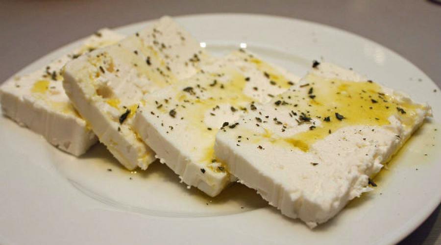 Przepisy z serem fetaki.  Domowy ser feta: kawałek słonecznej Grecji w Twojej kuchni.  suchy, mezofilno-termofilny starter rolniczy